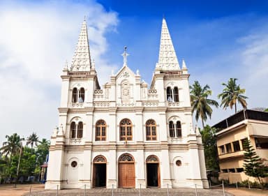 Kerala Tour Package (Cochin-Munnar-Thekkady-Alleppey)