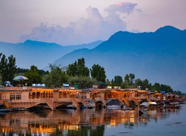 Jammu Kashmir - Leh Ladakh Tour Package