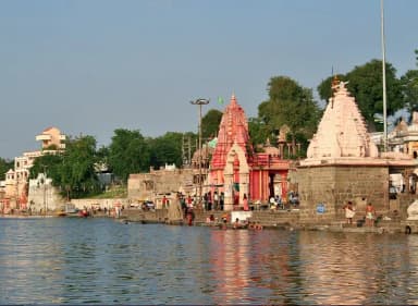 Mahakaleshwar Omkareshwar Tour Packages